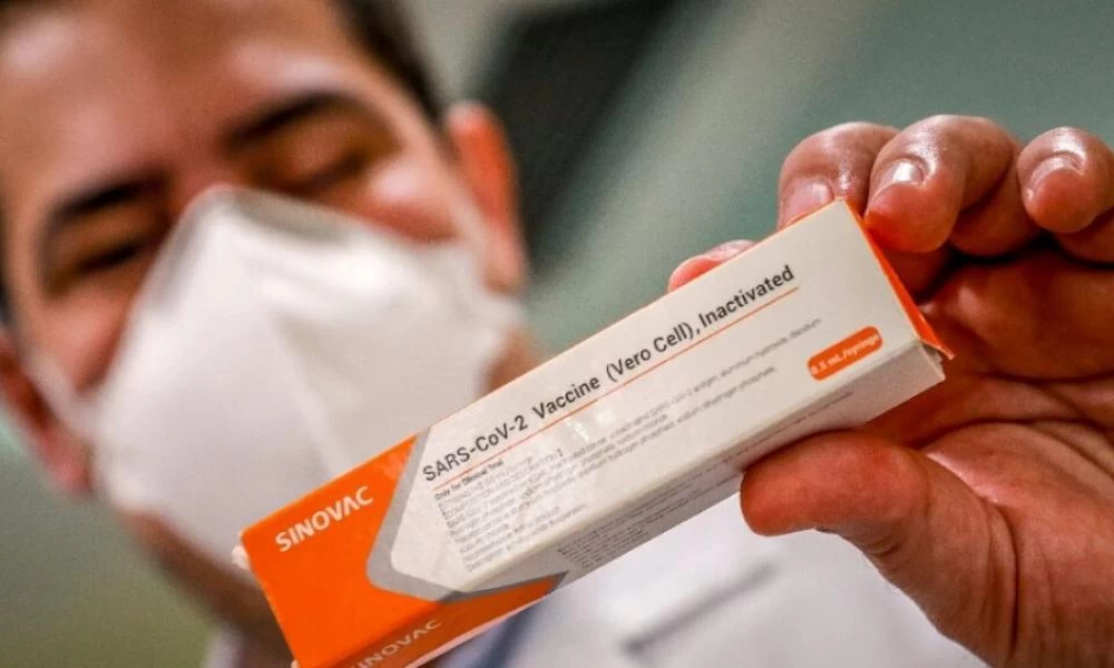 Κορονοϊός -Εμβόλιο: Σταμάτησαν λόγω «σοβαρού συμβάντος» κλινικές δοκιμές κινεζικής εταιρείας στη Βραζιλία